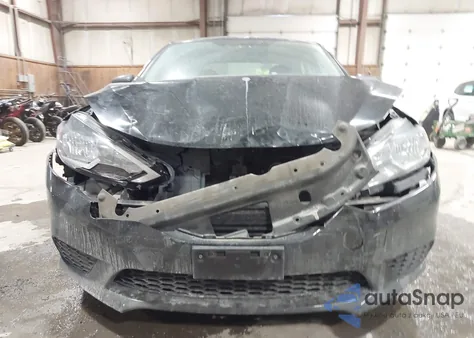 2016 Nissan Sentra Sv z USA, uszkodzony, nr VIN 3N1AB7AP8GY325310